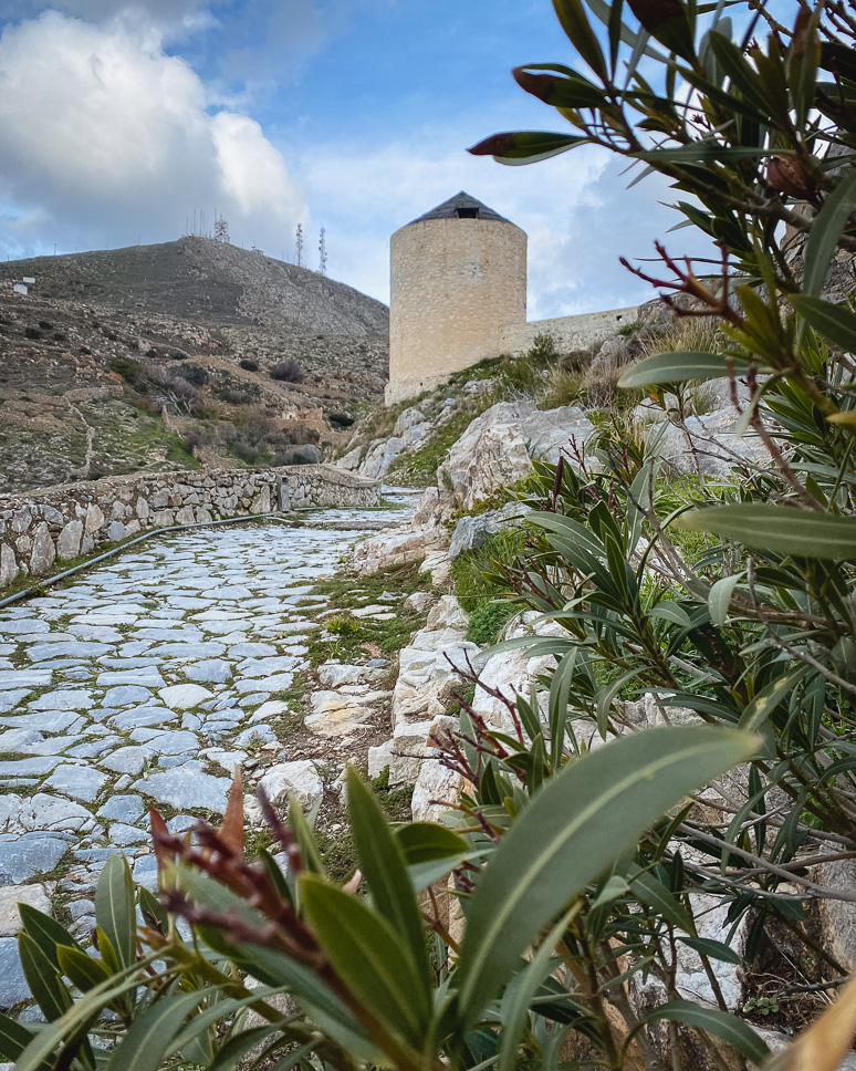 Path by Mill at the hike to Agios Athanasios from Ano Syros