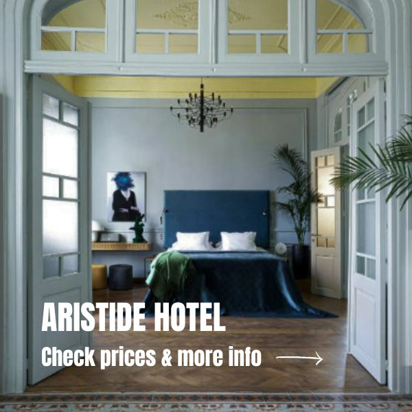 picture of one of the rooms of the aristide hotel in syros, close to asteria beach