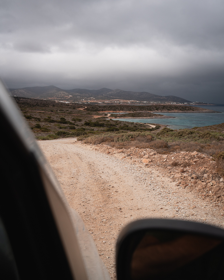 Dirt road at the famous Fanoremi Beach