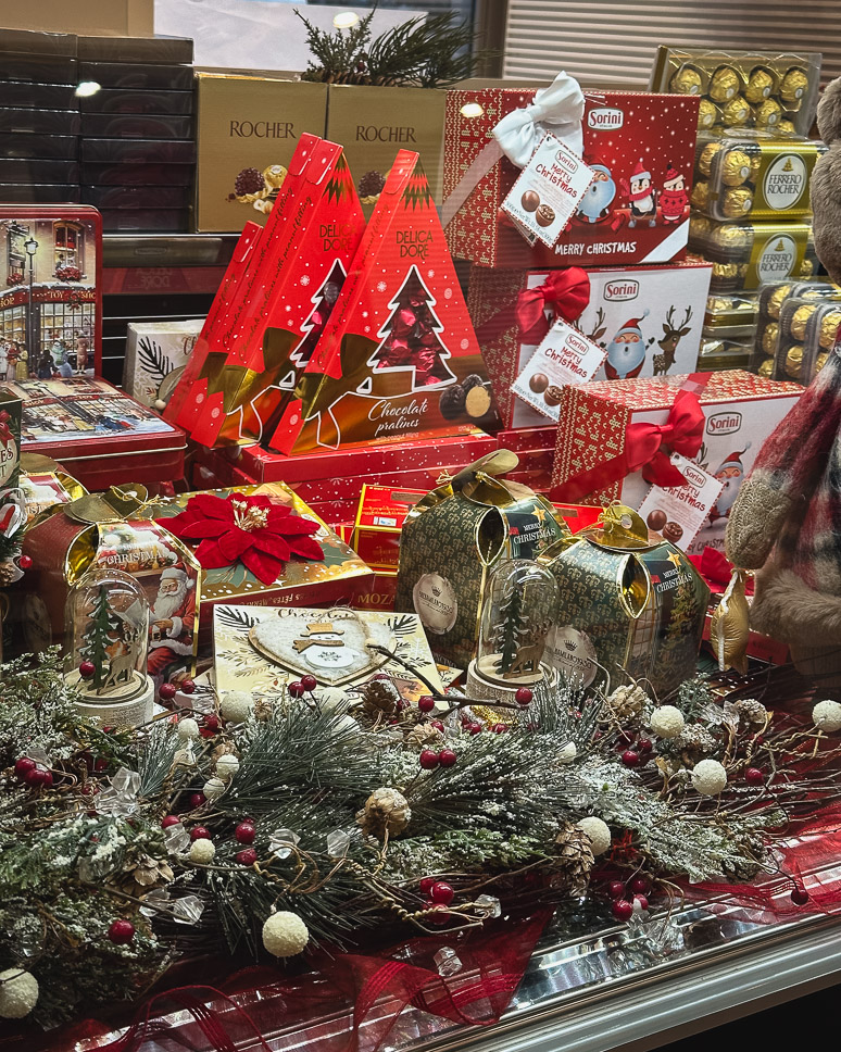 Christmas decorations at the bakery in Ermoupoli in Syros
