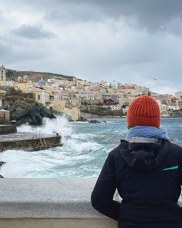 What to pack and wear in December in Syros